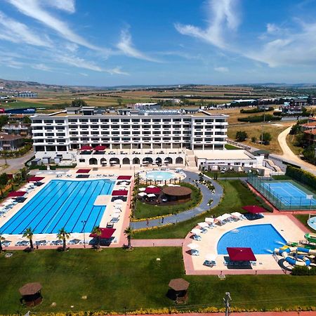 Ramada Plaza By Wyndham Silivri Hotell Exteriör bild